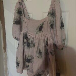 Selkie Women’s Pink Floral mini Puff dress